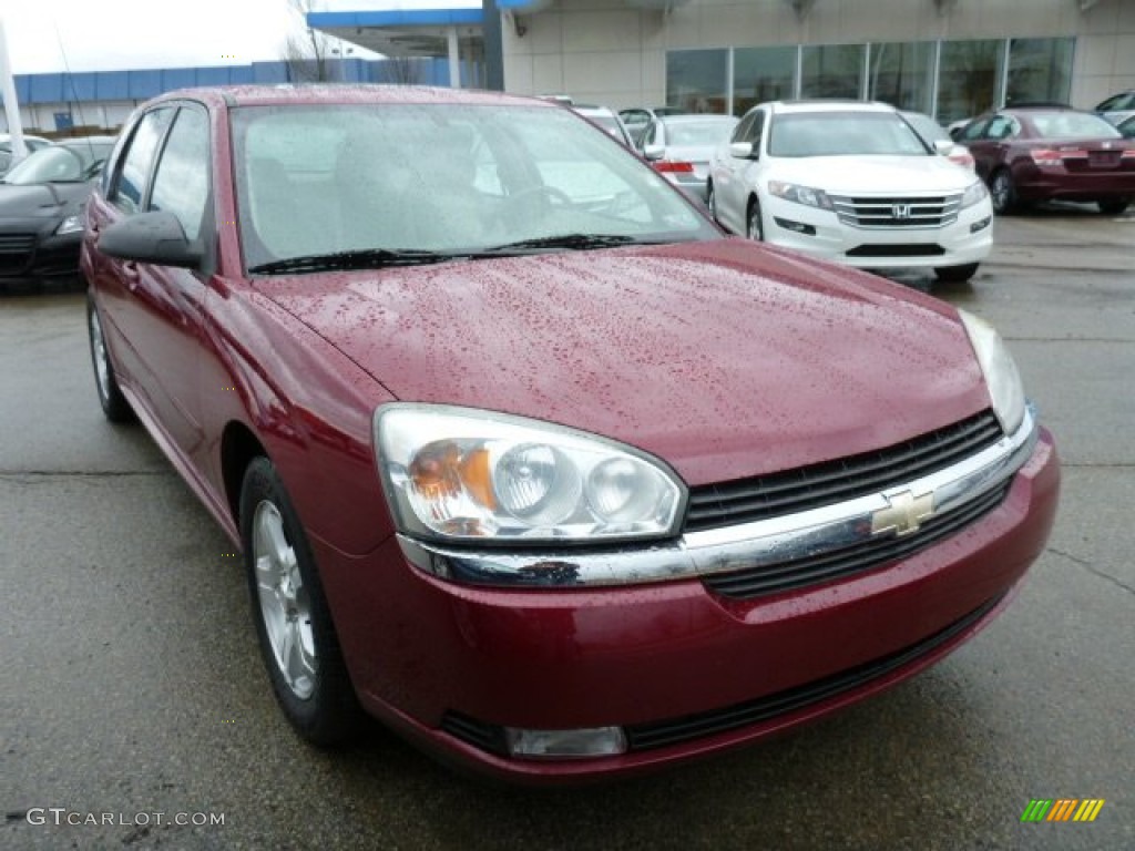 2004 Malibu Maxx LT Wagon - Sport Red Metallic / Neutral photo #6