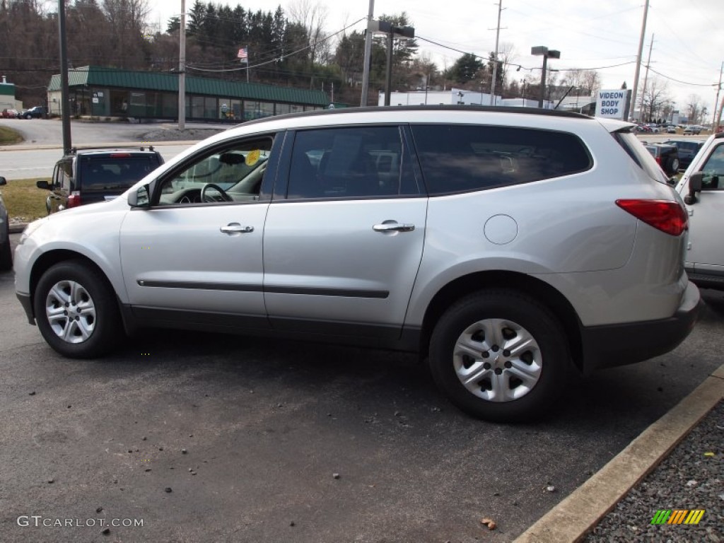 Silver Ice Metallic 2010 Chevrolet Traverse LS AWD Exterior Photo #77456350