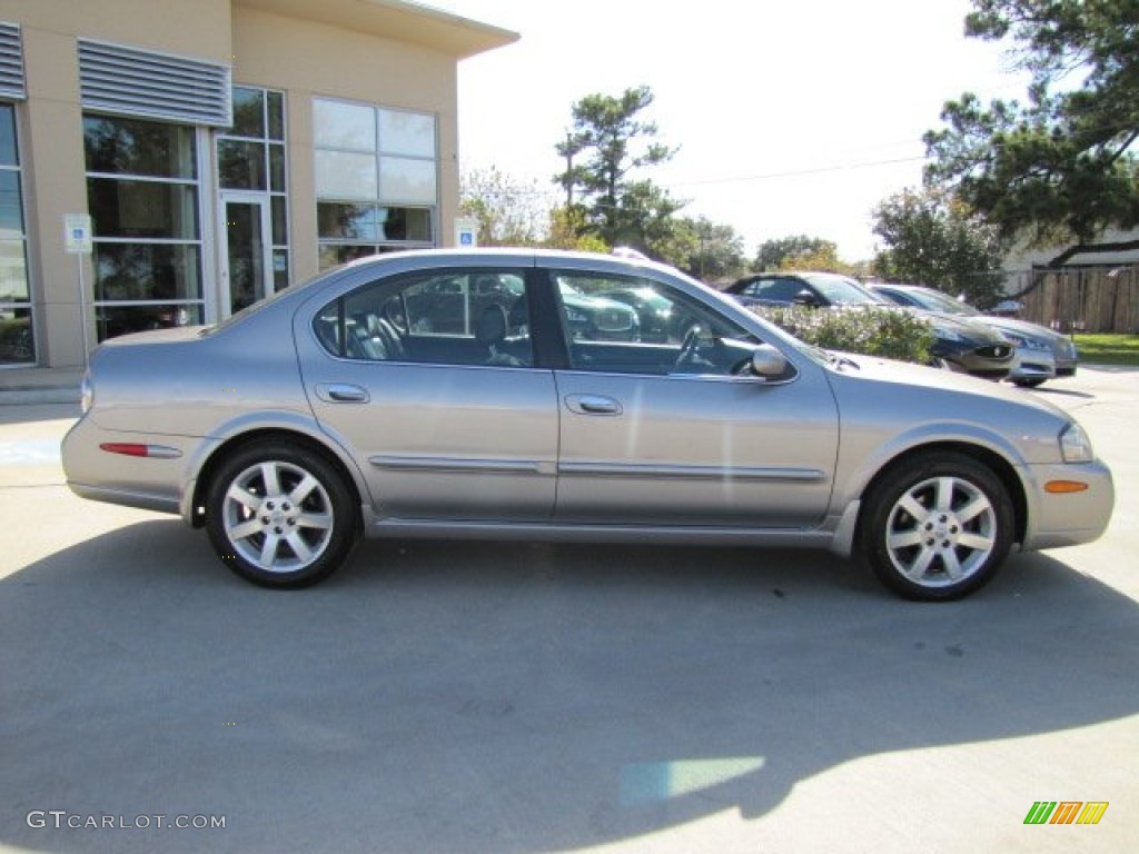 2002 Maxima GLE - Sterling Mist Metallic / Black photo #11