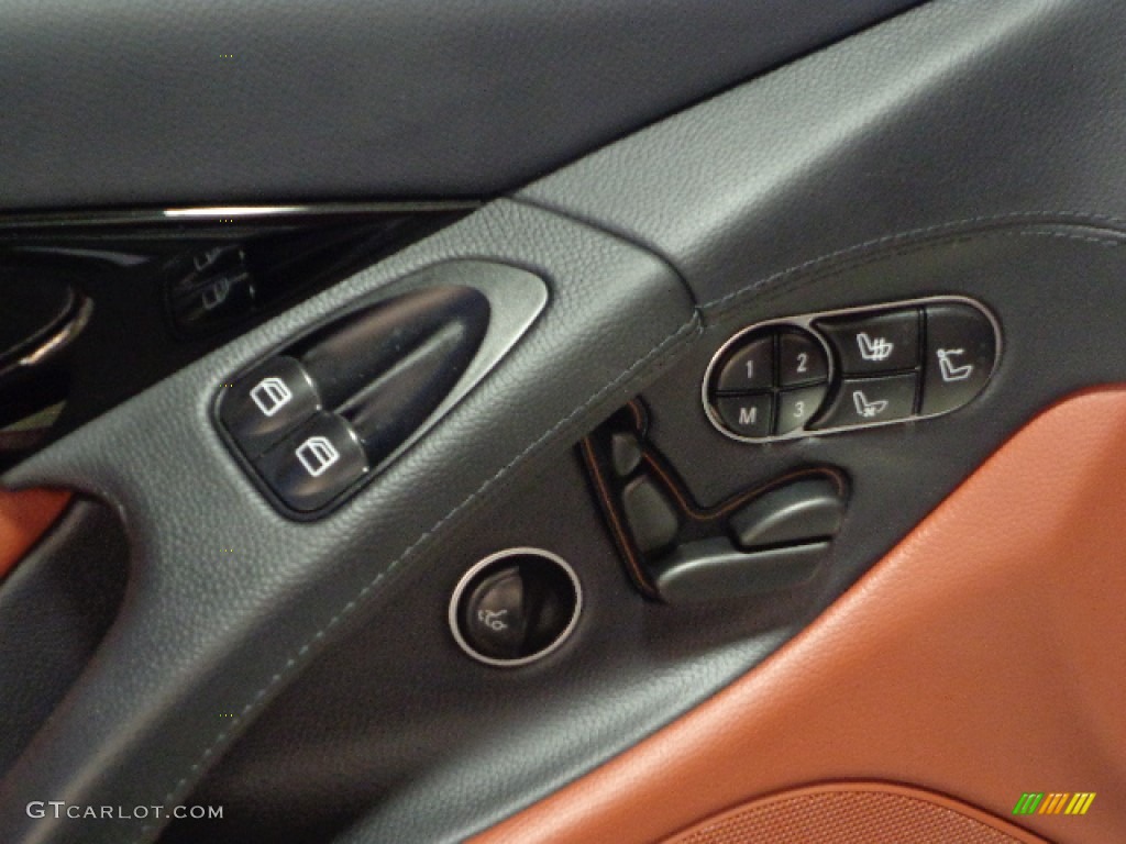 2009 Mercedes-Benz SL 550 Silver Arrow Edition Roadster Controls Photo #77457102