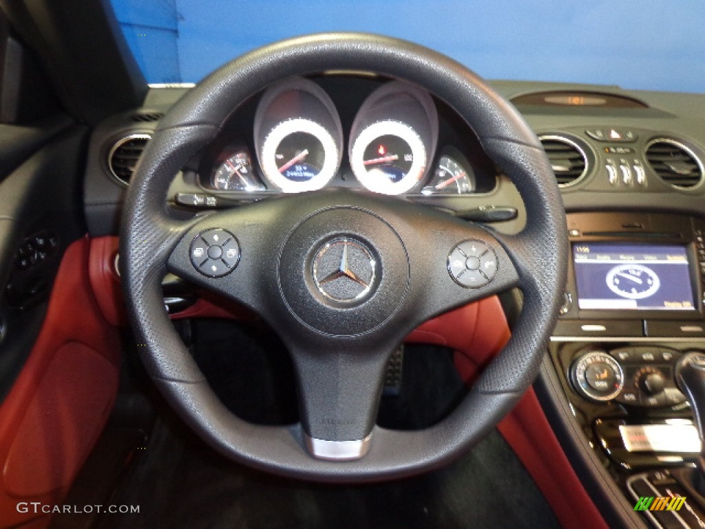 2009 Mercedes-Benz SL 550 Silver Arrow Edition Roadster Steering Wheel Photos
