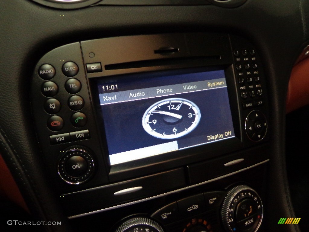 2009 Mercedes-Benz SL 550 Silver Arrow Edition Roadster Controls Photos
