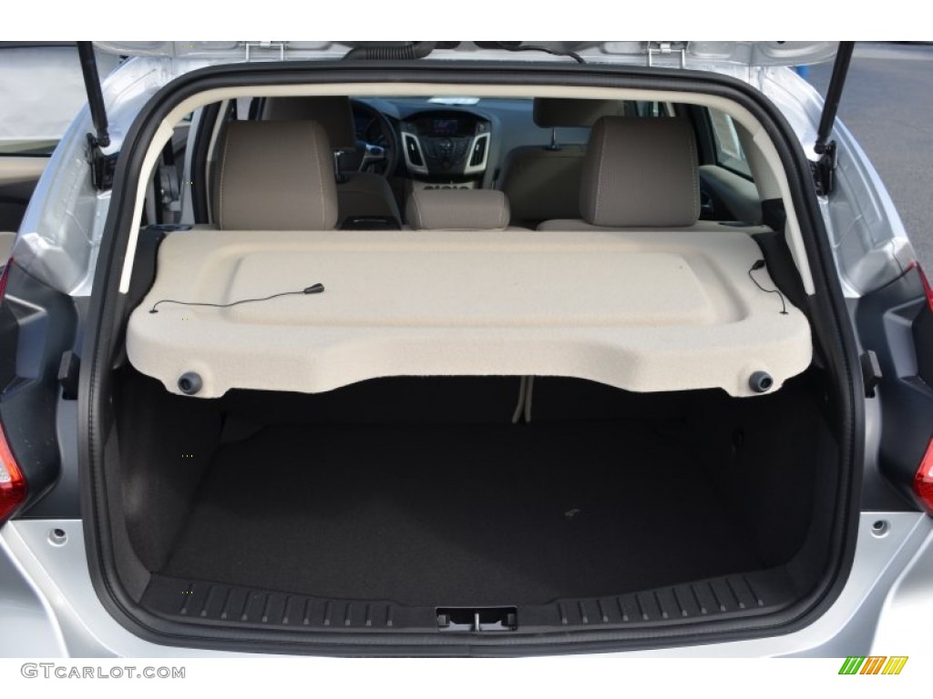 2013 Focus SE Hatchback - Ingot Silver / Medium Light Stone photo #13