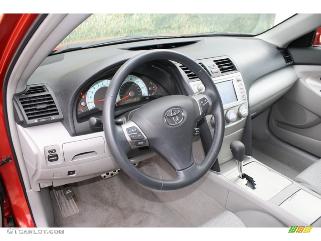 Ash Gray Interior 2010 Toyota Camry SE Photo #77458449