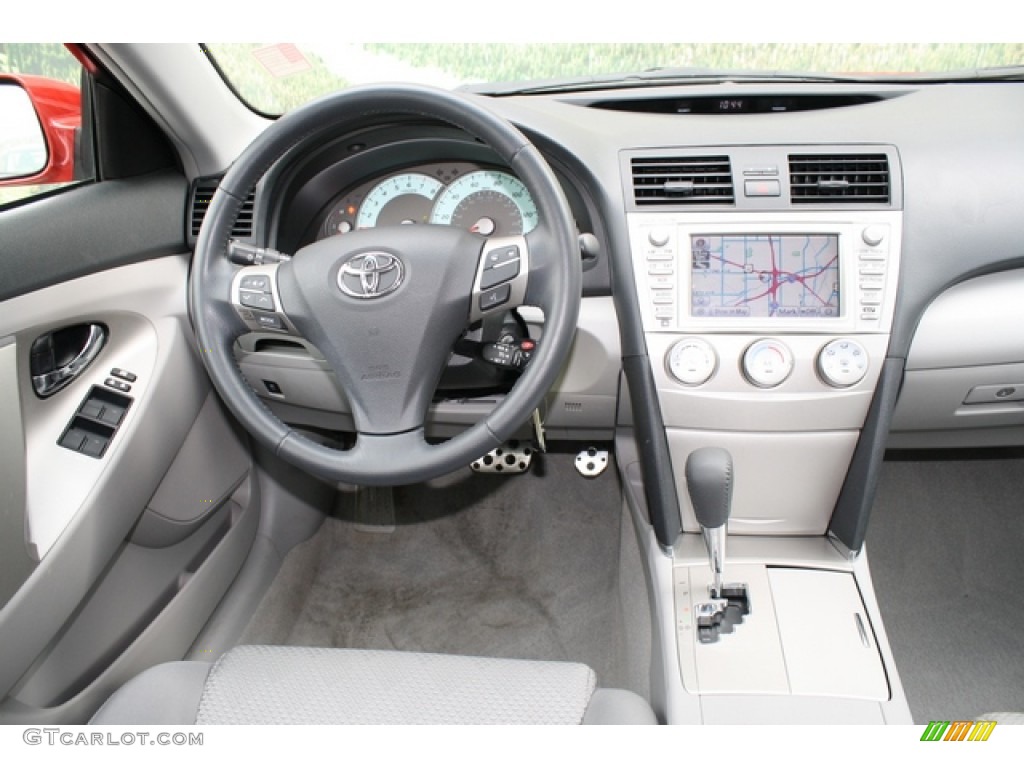 2010 Toyota Camry SE Ash Gray Dashboard Photo #77458531