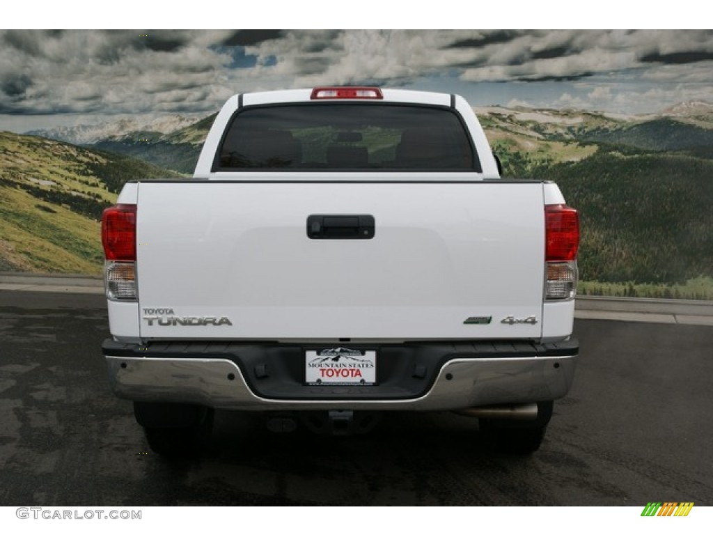 2013 Tundra Limited CrewMax 4x4 - Super White / Red Rock photo #4
