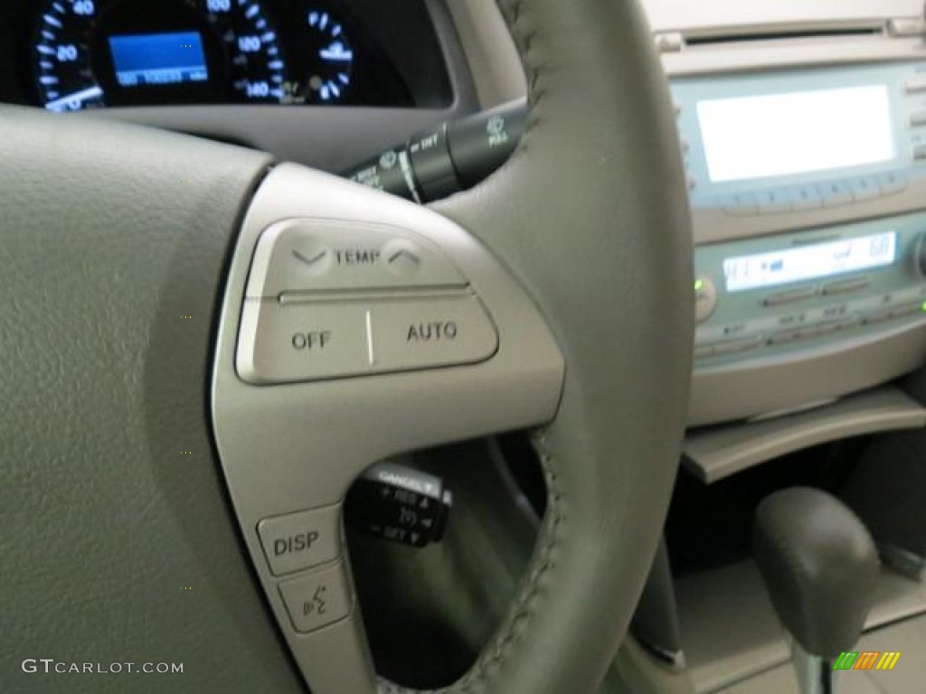 2007 Toyota Camry Hybrid Controls Photo #77460454