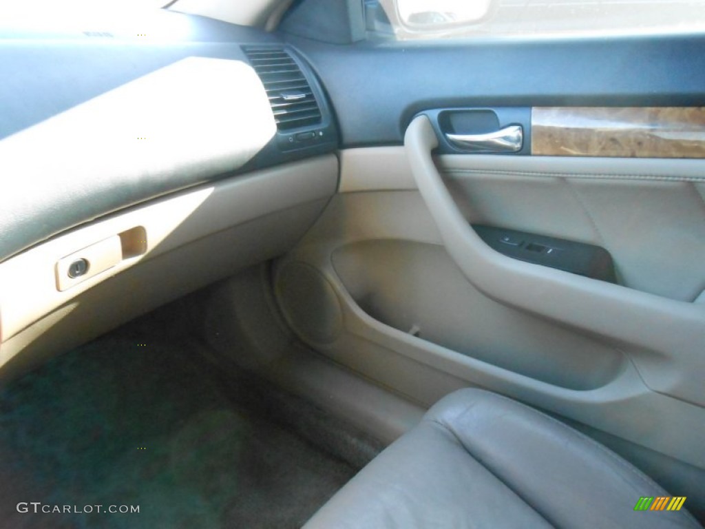 1995 Accord EX Sedan - Frost White / Beige photo #24
