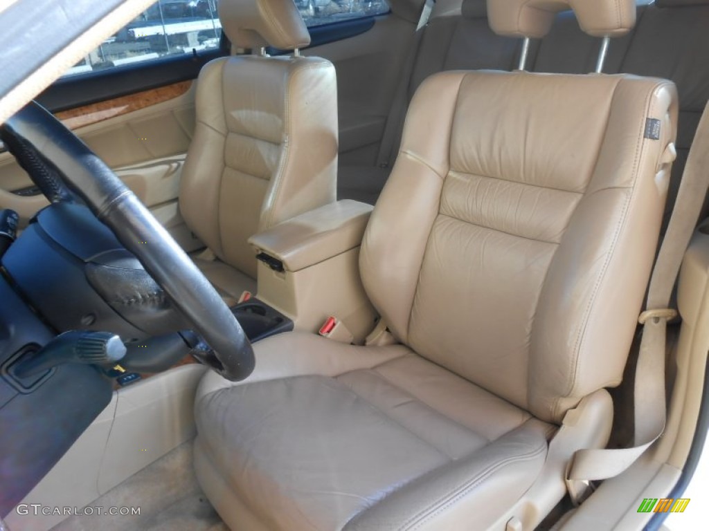 1995 Accord EX Sedan - Frost White / Beige photo #29