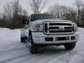 2006 Oxford White Ford F350 Super Duty Lariat Crew Cab 4x4 Dually  photo #17