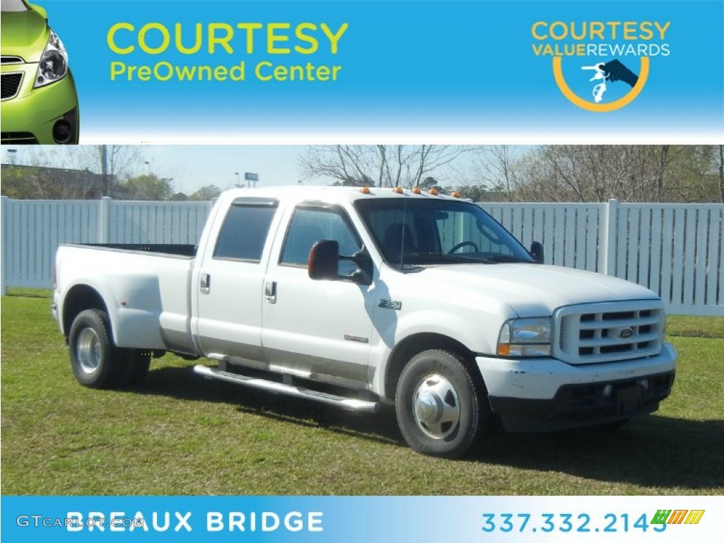 Oxford White Ford F350 Super Duty