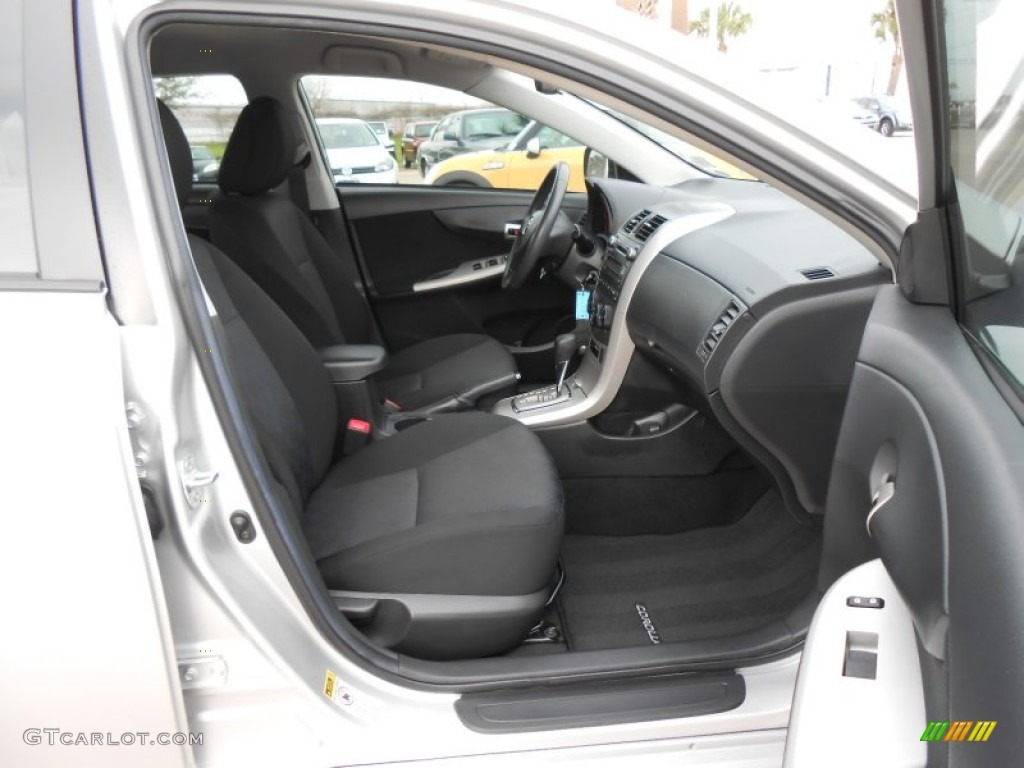 2010 Toyota Corolla S interior Photo #77465034