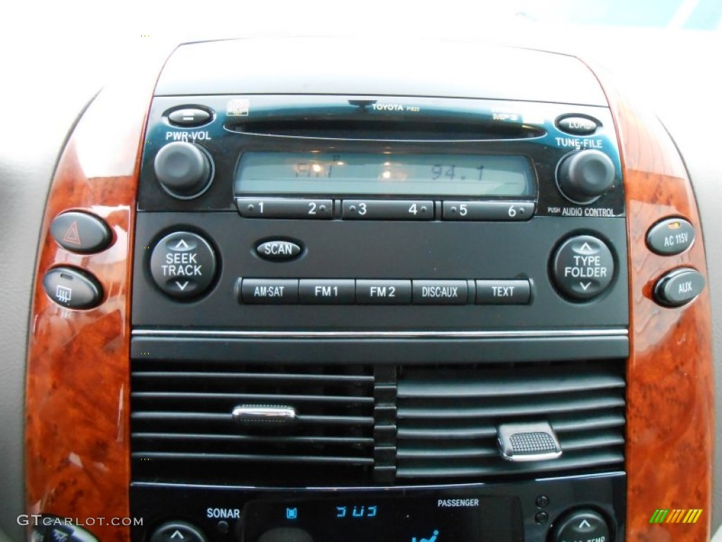 2008 Toyota Sienna XLE Audio System Photos