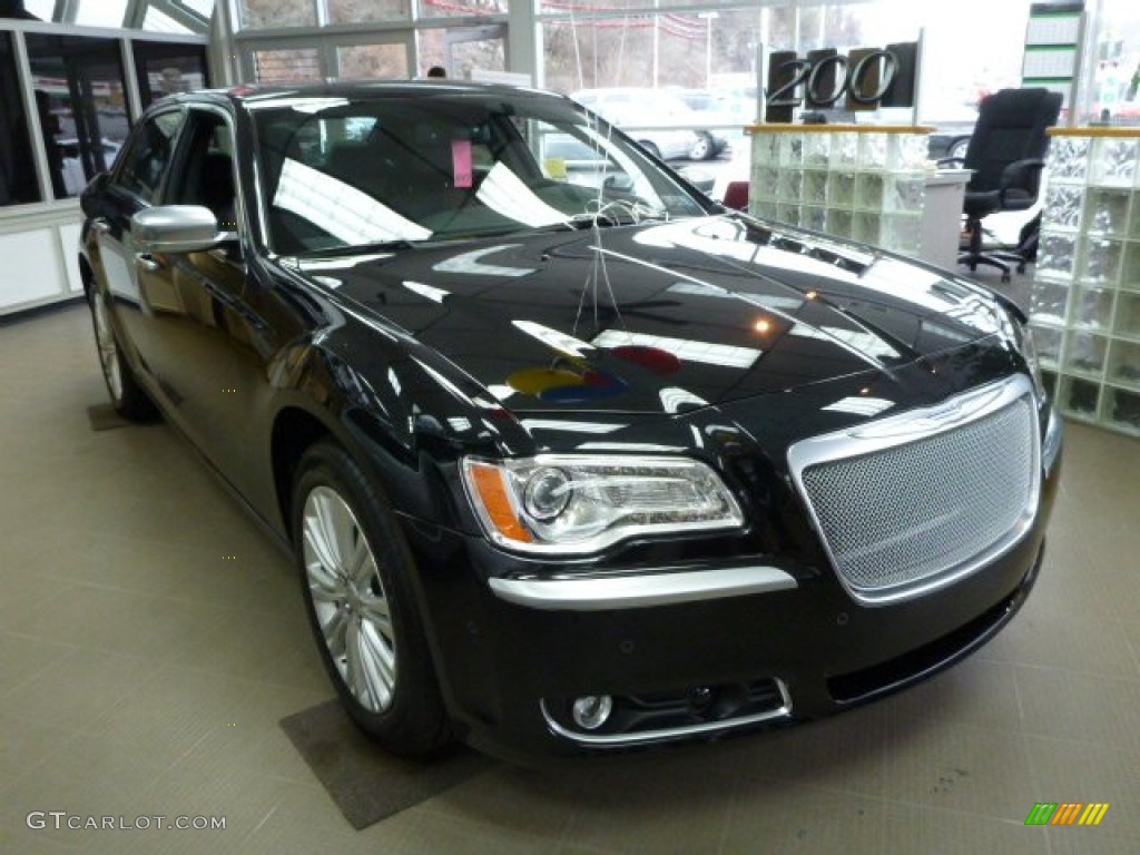 Phantom Black Tri-Coat Pearl 2013 Chrysler 300 C AWD John Varvatos Luxury Edition Exterior Photo #77470703