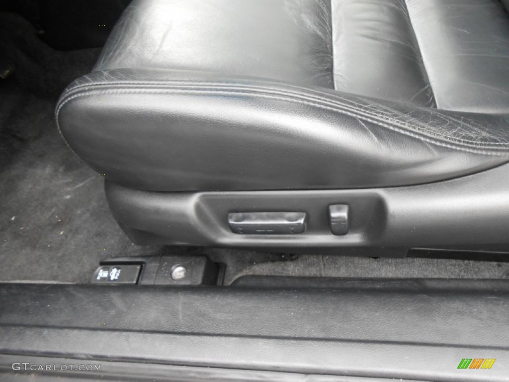 2006 Accord EX V6 Coupe - Nighthawk Black Pearl / Black photo #31