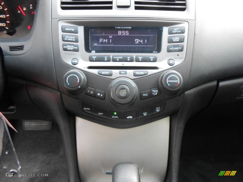 2006 Accord EX V6 Coupe - Nighthawk Black Pearl / Black photo #34