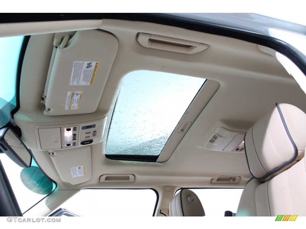 2011 Land Rover Range Rover HSE Sunroof Photos