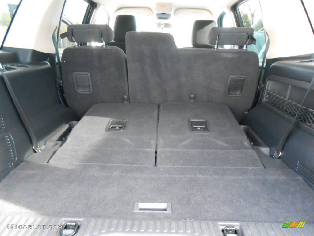2010 Ford Explorer XLT Trunk Photo #77472390