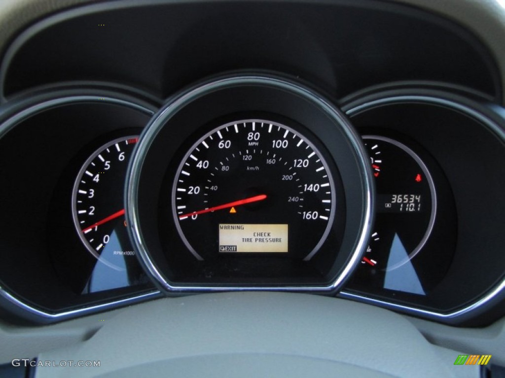 2012 Nissan Murano S Gauges Photos