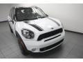 Light White - Cooper S Countryman Photo No. 5