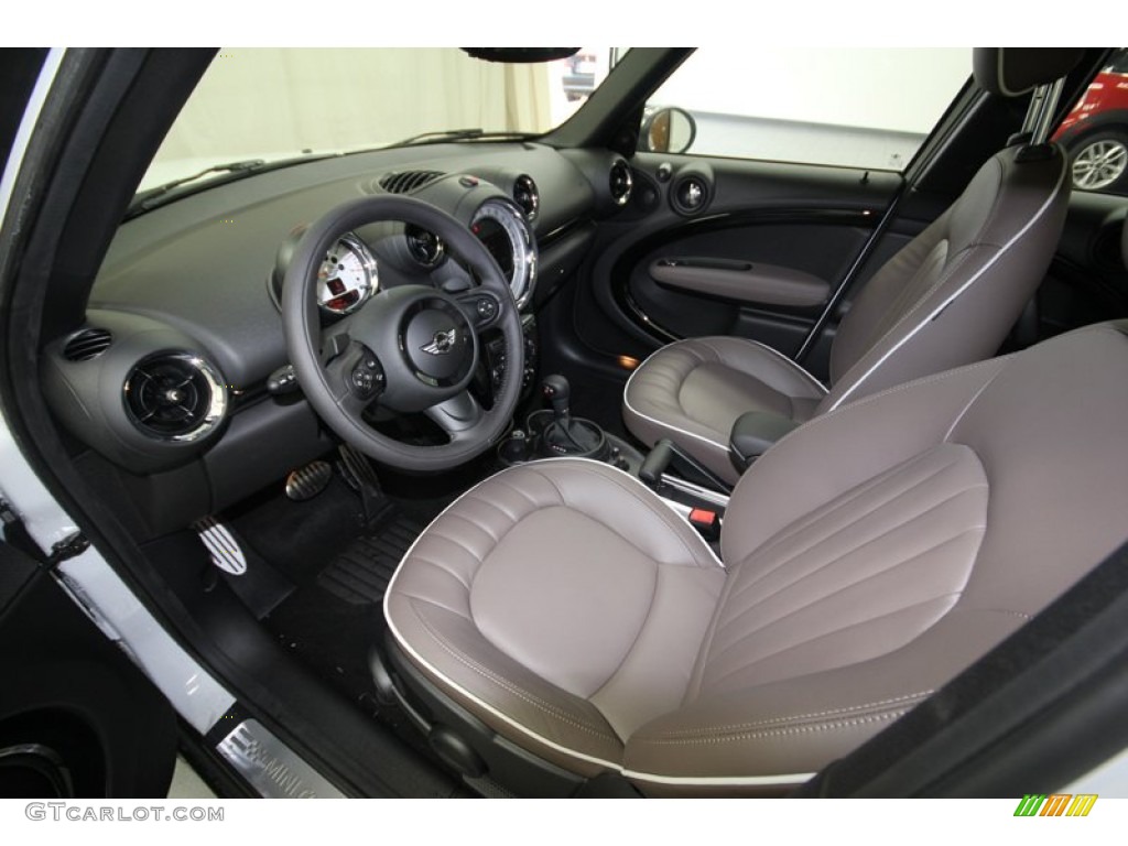 2013 Mini Cooper S Countryman Front Seat Photos