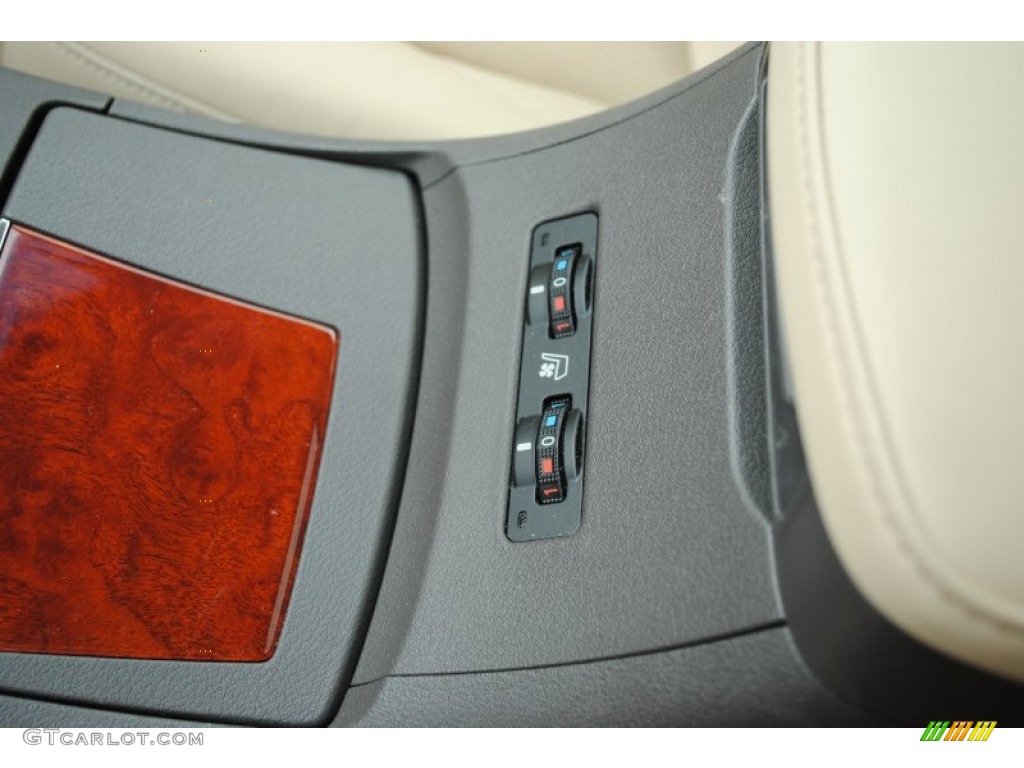 2010 Lexus ES 350 Controls Photo #77476052