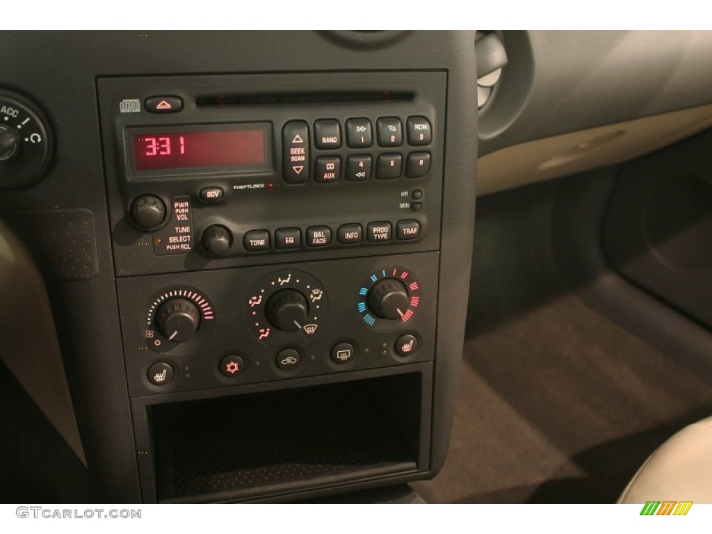 2005 Pontiac Grand Prix GT Sedan Controls Photo #77476757