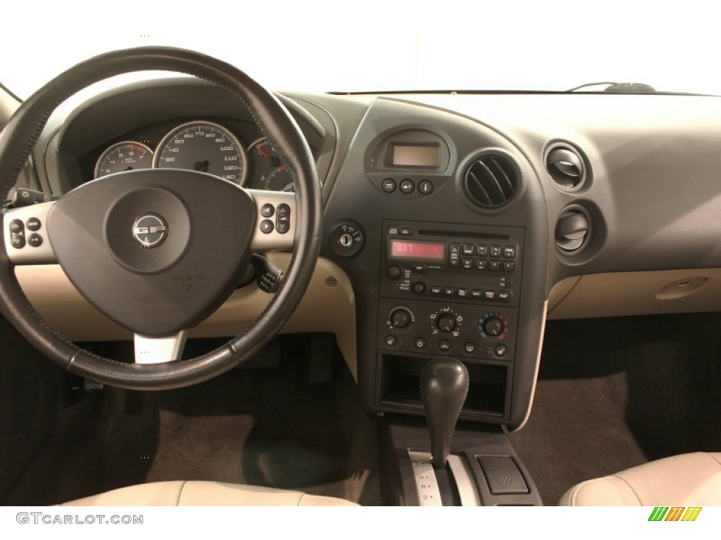 2005 Pontiac Grand Prix GT Sedan Dashboard Photos