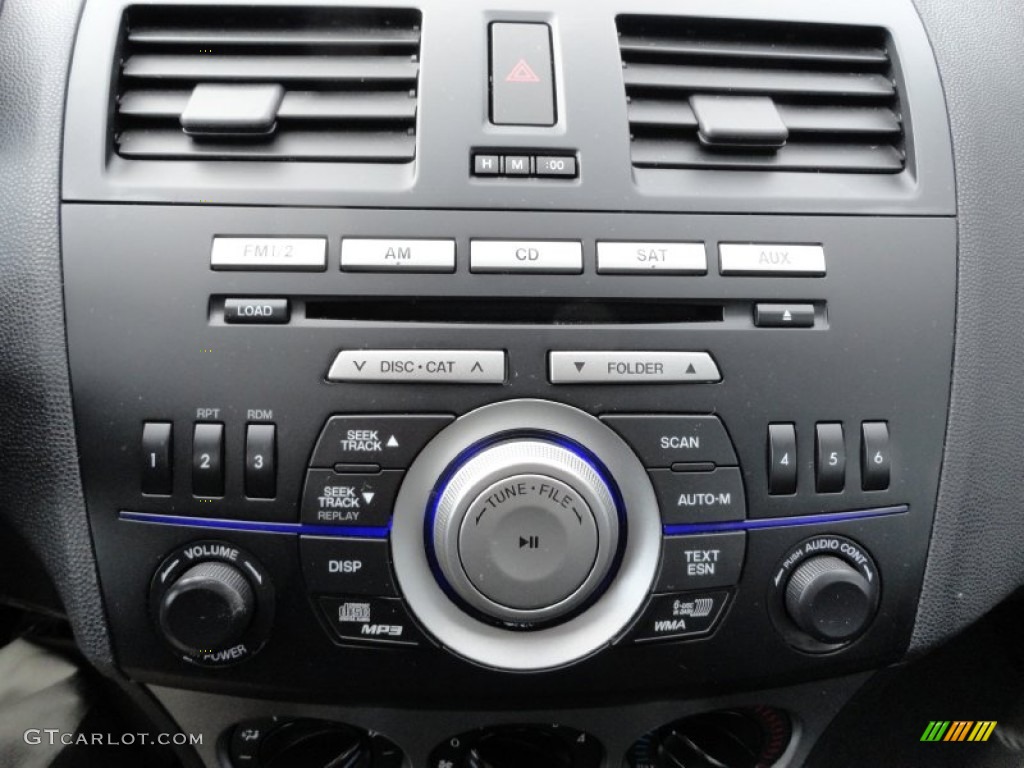 2010 Mazda MAZDA3 i Touring 4 Door Controls Photo #77480313