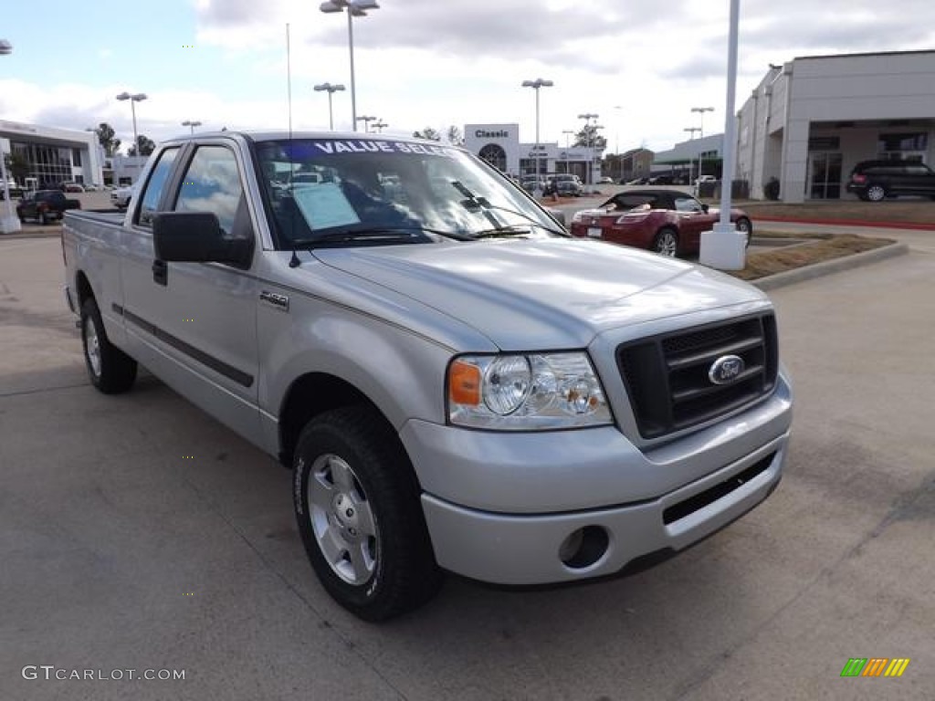 2007 F150 STX SuperCab - Silver Metallic / Medium Flint photo #1