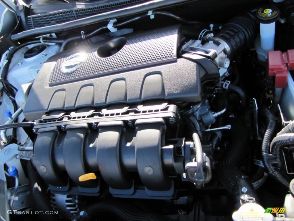 2013 Nissan Sentra SL Engine Photos