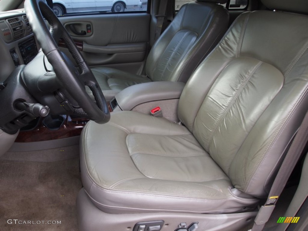 2001 Oldsmobile Bravada AWD Front Seat Photo #77483954