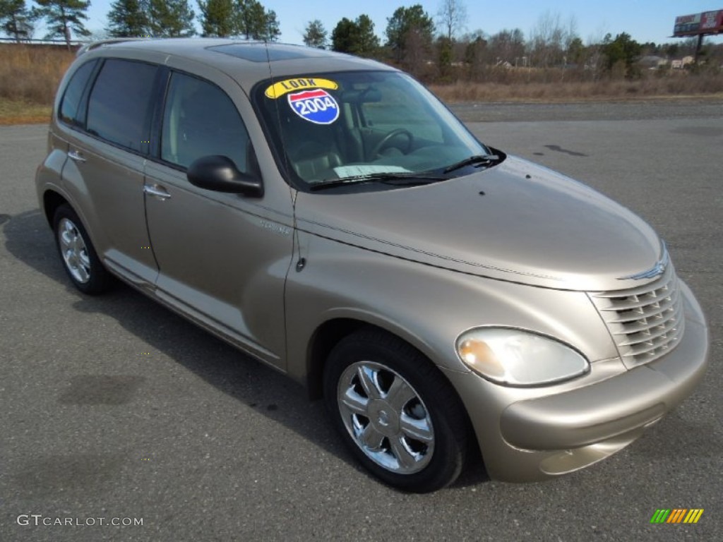 2004 PT Cruiser Limited - Light Almond Pearl Metallic / Taupe/Pearl Beige photo #2