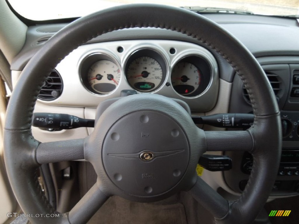 2004 PT Cruiser Limited - Light Almond Pearl Metallic / Taupe/Pearl Beige photo #17