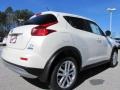 Pearl White - Juke SV Photo No. 5
