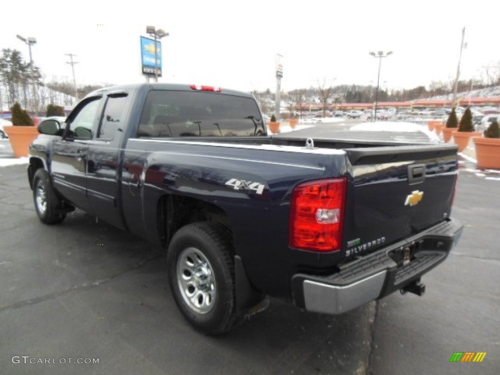 2011 Silverado 1500 LS Extended Cab 4x4 - Imperial Blue Metallic / Dark Titanium photo #6