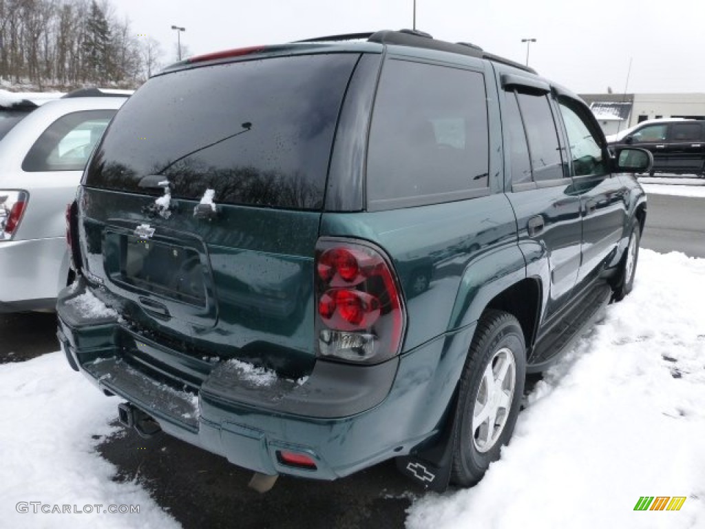 2005 TrailBlazer LS 4x4 - Emerald Jewel Green Metallic / Light Gray photo #2