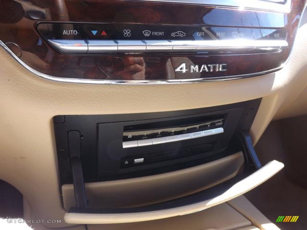 2008 S 550 4Matic Sedan - Black / Cashmere/Savanna photo #29