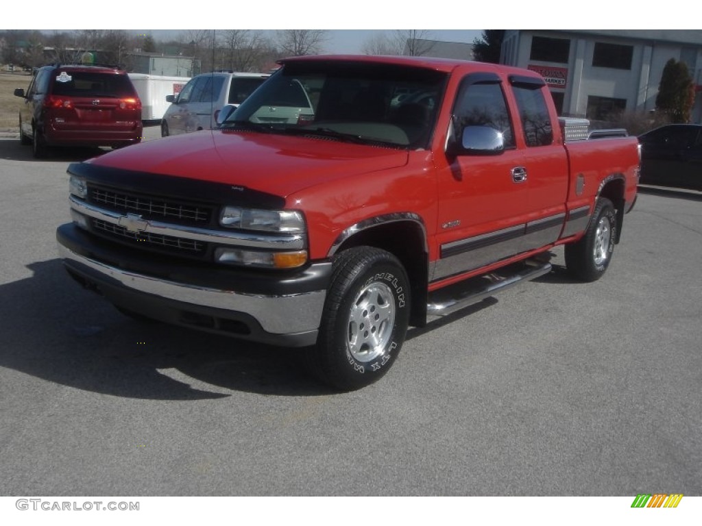 2000 Silverado 1500 LS Extended Cab 4x4 - Victory Red / Graphite photo #1