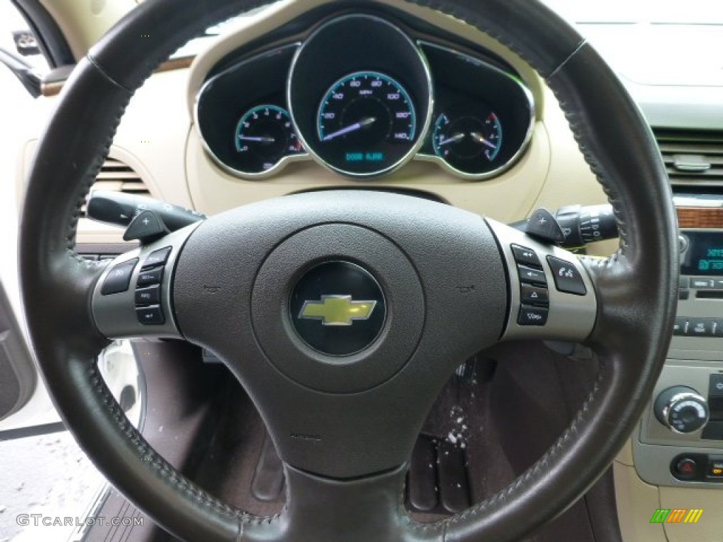 2010 Chevrolet Malibu LTZ Sedan Cocoa/Cashmere Steering Wheel Photo #77488602