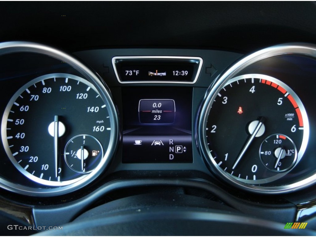 2013 Mercedes-Benz GL 350 BlueTEC 4Matic Gauges Photos
