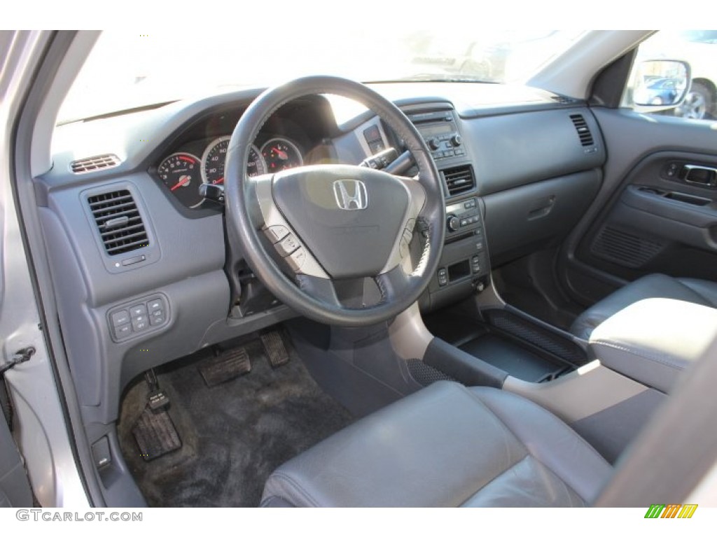 Gray Interior 2006 Honda Pilot EX-L 4WD Photo #77493396