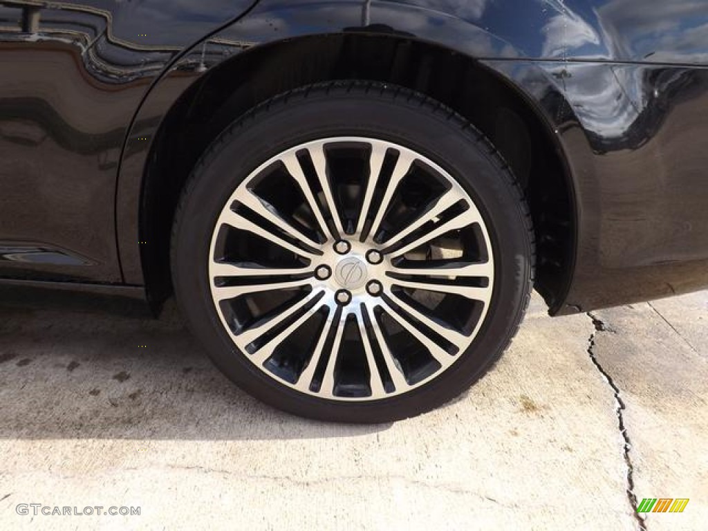 2012 300 S V6 - Gloss Black / Black photo #12