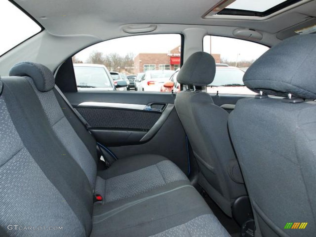 2007 Aveo LT Sedan - Bright Blue / Charcoal Black photo #9