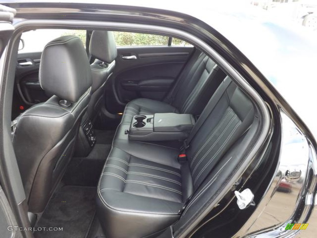 2012 300 S V6 - Gloss Black / Black photo #32