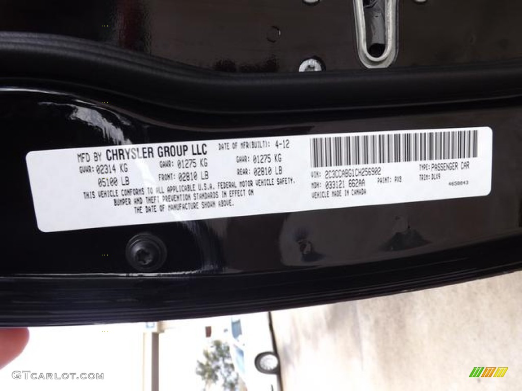 2012 300 S V6 - Gloss Black / Black photo #38