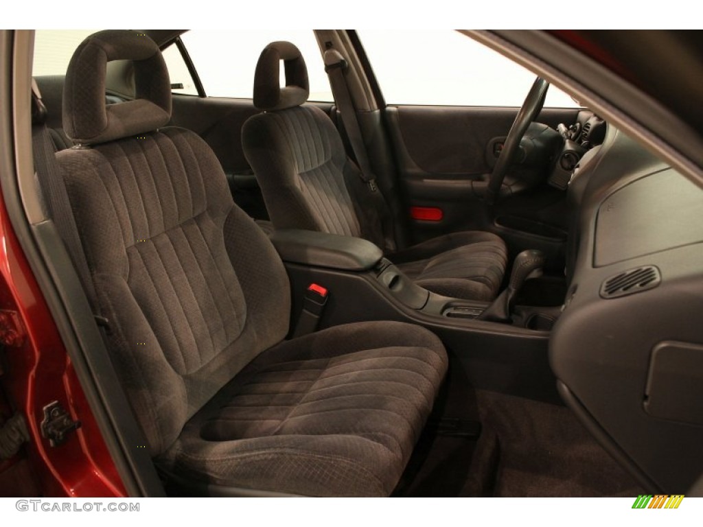 2002 Pontiac Grand Prix GT Sedan Front Seat Photos