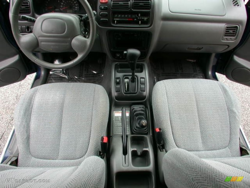 Grey Interior 1999 Suzuki Grand Vitara JLX 4WD Photo #77500526