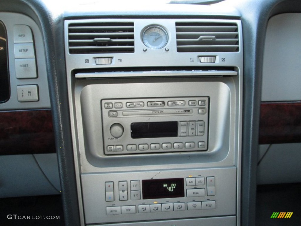 2005 Lincoln Navigator Luxury Controls Photos