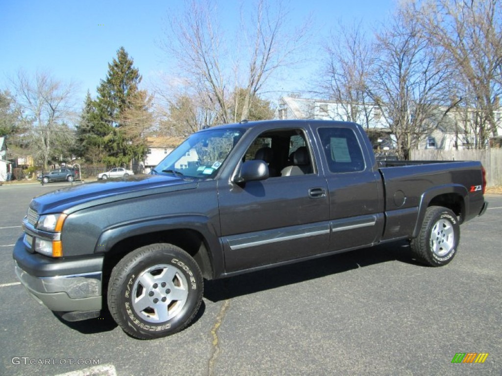 Dark Gray Metallic 2005 Chevrolet Silverado 1500 Z71 Extended Cab 4x4 Exterior Photo #77501338